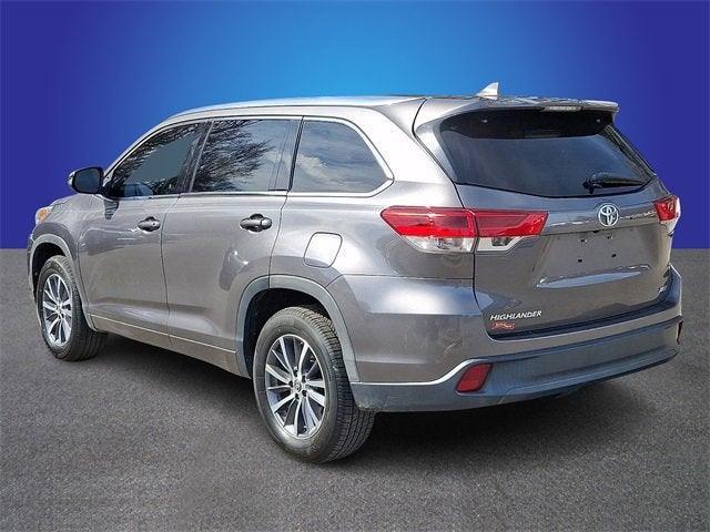 2018 Toyota Highlander SE