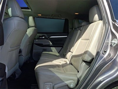 2018 Toyota Highlander SE