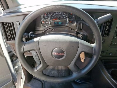 2024 GMC Savana Cutaway 3500 1WT