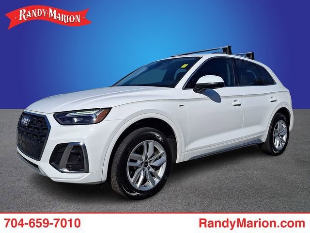 2022 Audi Q5 45 Premium's photo