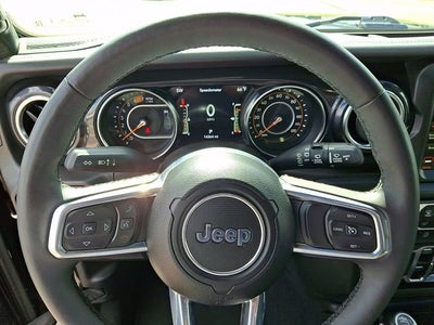2023 Jeep Wrangler 4-Door Sahara Altitude 4x4