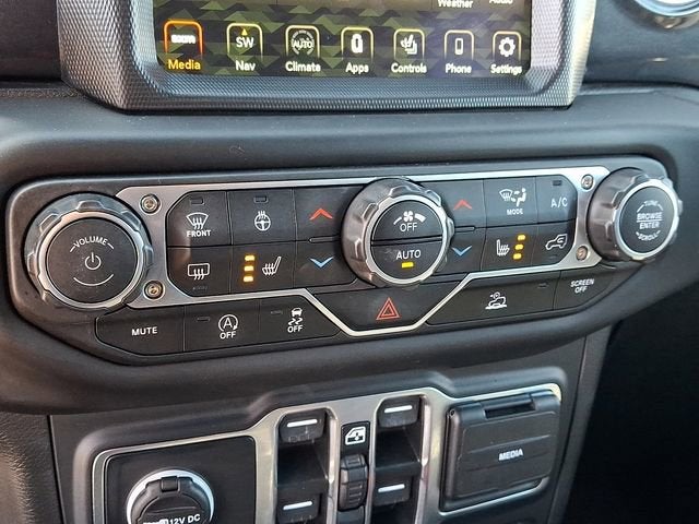 2023 Jeep Wrangler Sahara Altitude