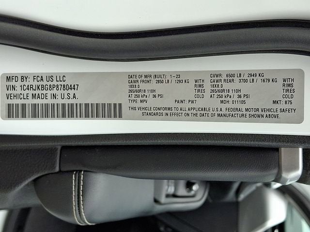 2023 Jeep Grand Cherokee L Limited 4x4