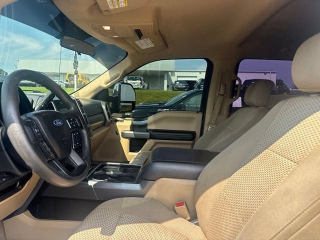 2017 Ford Super Duty F-250 SRW Lariat