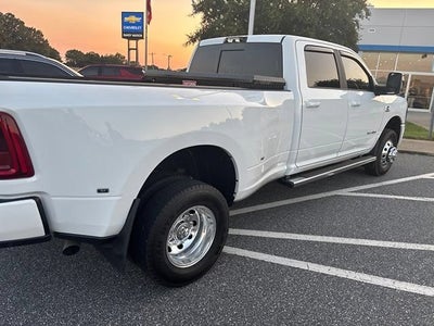 2025 RAM 3500 Laramie Crew Cab 4x4 8' Box