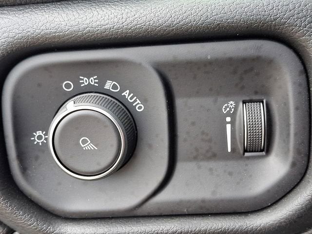 2024 RAM 2500 Tradesman Regular Cab 4x4 8' Box