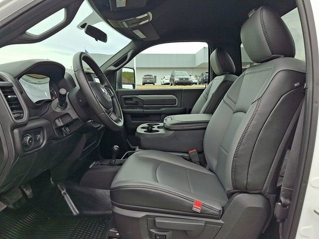 2024 RAM 2500 Tradesman Regular Cab 4x4 8' Box