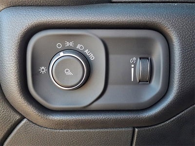 2024 RAM 2500 Tradesman Regular Cab 4x4 8' Box