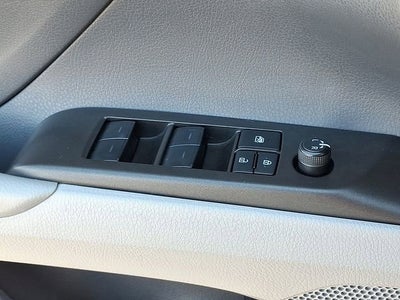 2023 Toyota Camry SE AWD