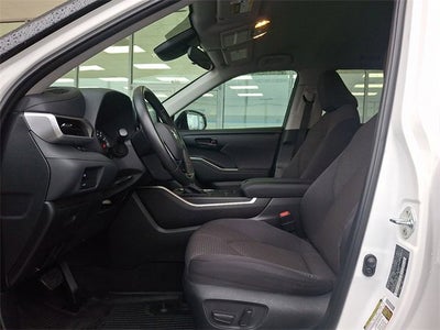 2021 Toyota Highlander LE