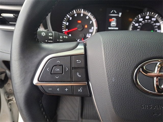 2021 Toyota Highlander LE