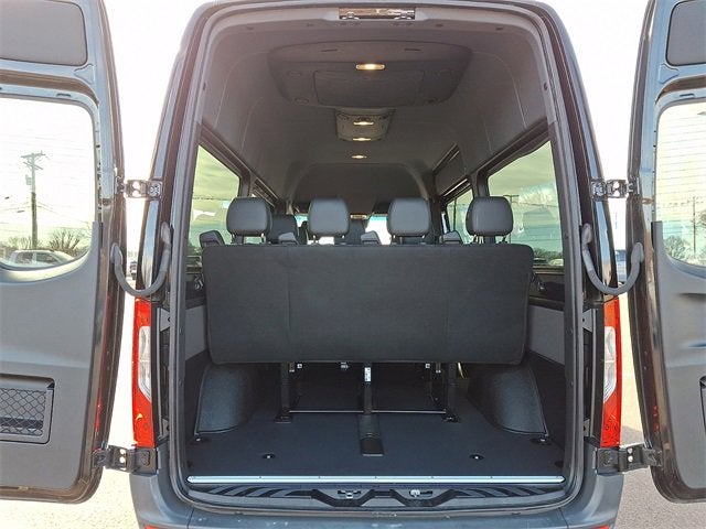 2022 Mercedes-Benz Sprinter Passenger Van 2500 STANDARD ROO