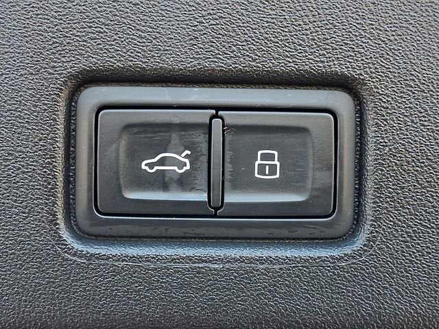 2023 Audi Q4 e-tron Premium Plus 40 RWD