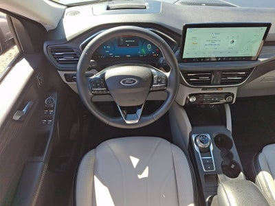 2025 Ford Escape Platinum