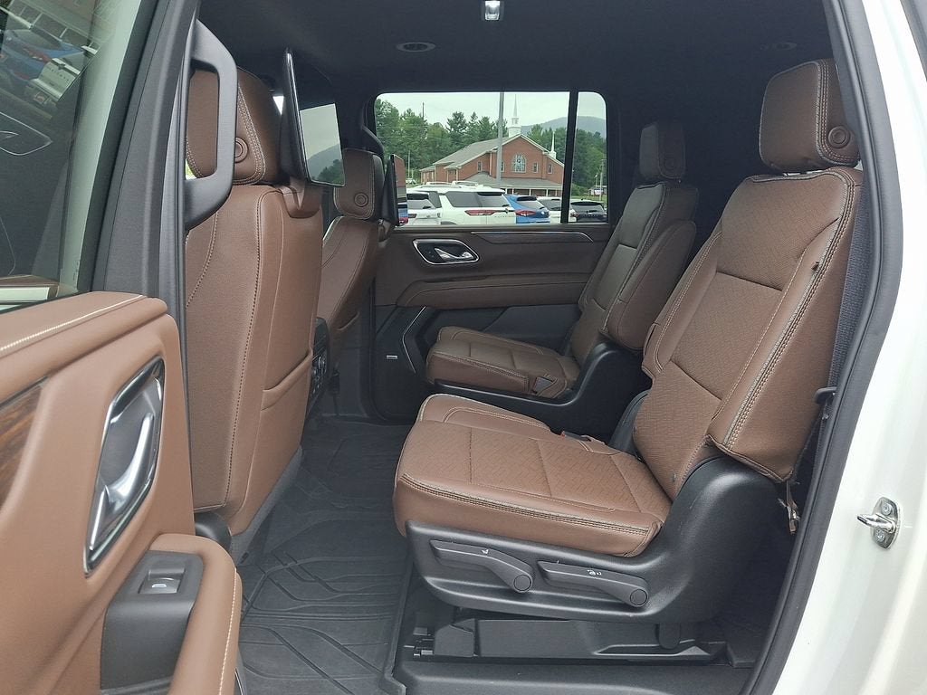 2023 Chevrolet Suburban High Country