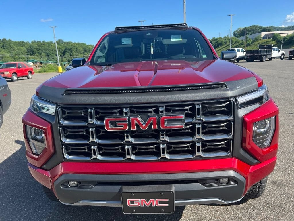 2023 GMC Canyon AT4