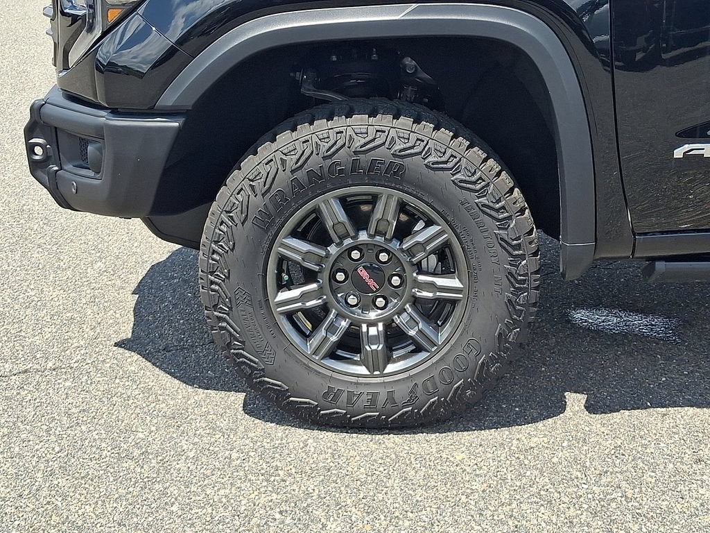 2025 GMC Sierra 1500 AT4X