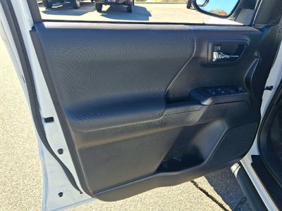 2020 Toyota Tacoma 4WD SR5