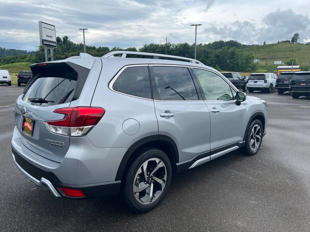 2023 Subaru Forester Touring