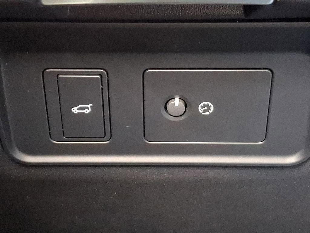 2023 Land Rover Discovery Sport S R-Dynamic