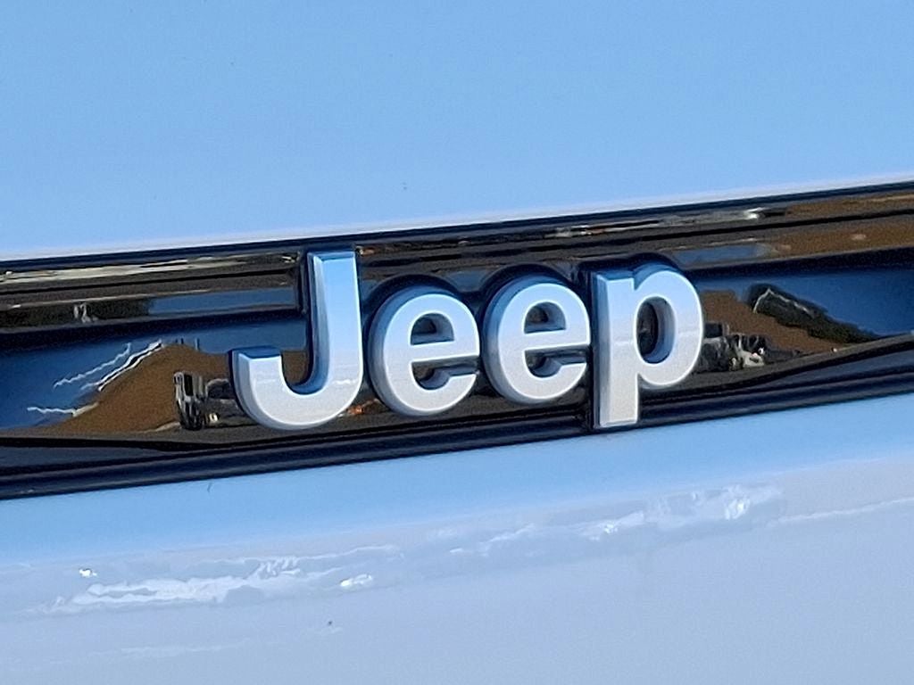 2024 Jeep Grand Cherokee Summit