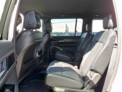 2024 Jeep Wagoneer Series III