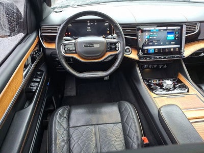 2022 Jeep Grand Wagoneer Series III