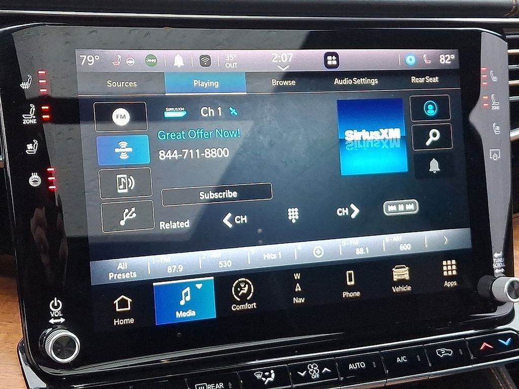 2022 Jeep Grand Wagoneer Series III