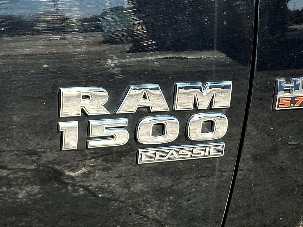 2022 RAM 1500 Classic Base