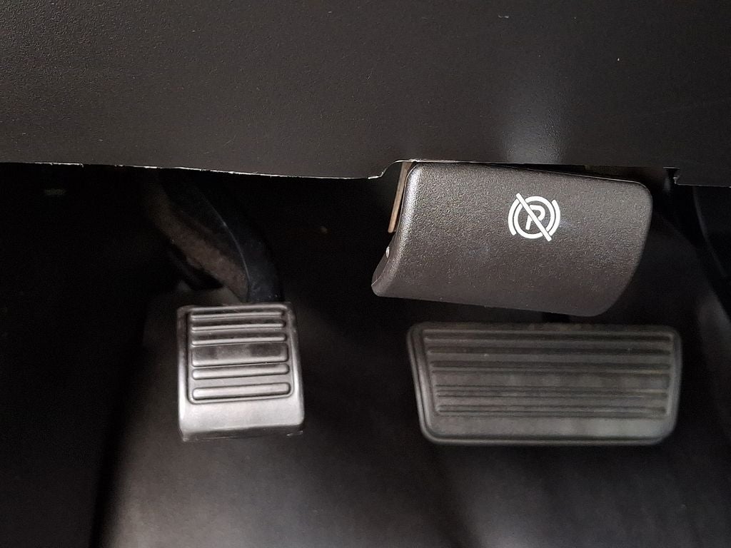 2016 GMC Savana 3500 Diesel