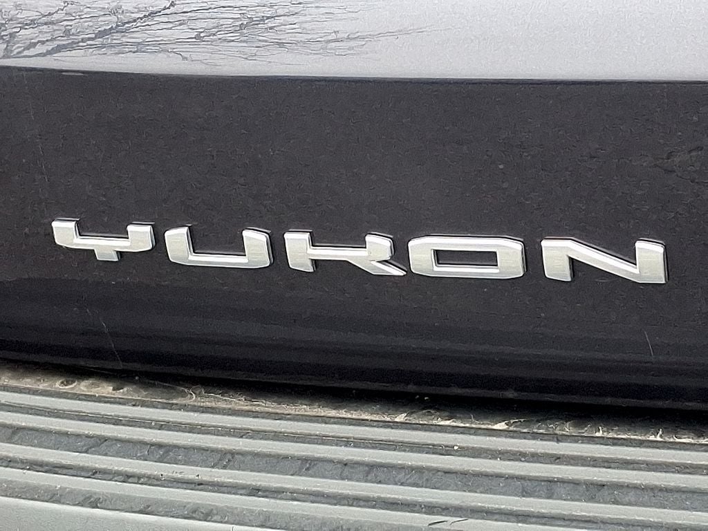 2023 GMC Yukon XL SLT