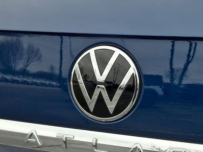 2022 Volkswagen Atlas 3.6L V6 SE w/Technology