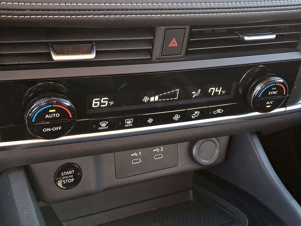 2024 Nissan Rogue SV