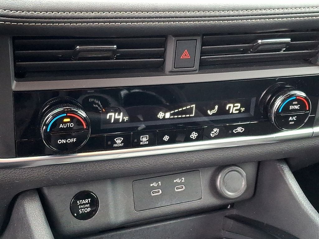 2024 Nissan Rogue SV