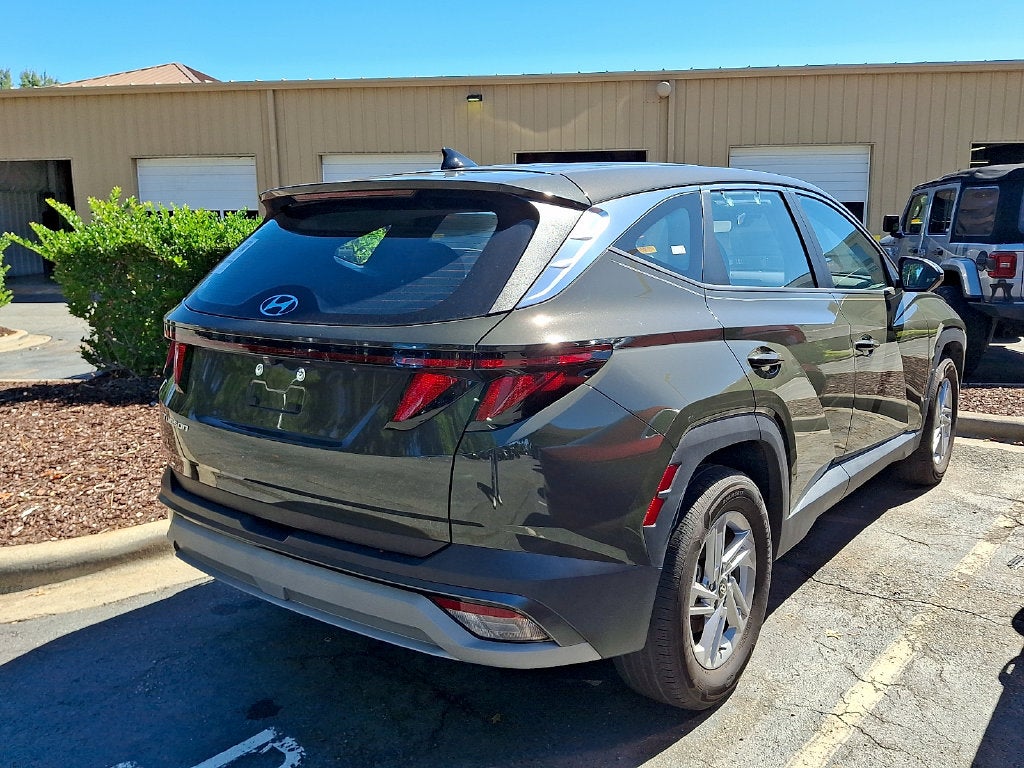 2025 Hyundai Tucson SE