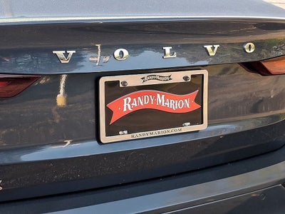 2024 Volvo S60 B5 Plus Dark Theme