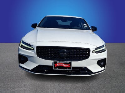 2023 Volvo S60 B5 Plus Black Edition