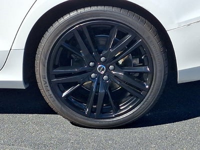 2023 Volvo S60 B5 Plus Black Edition