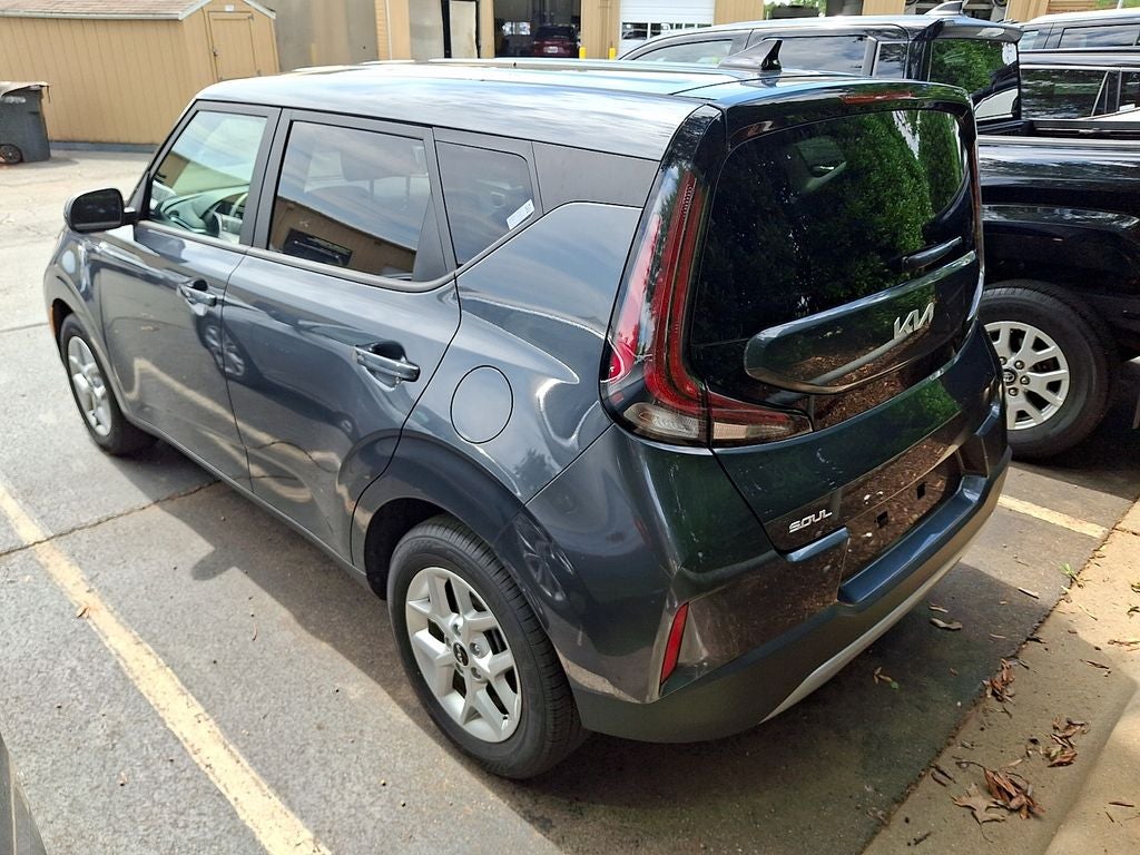 2025 Kia Soul Base