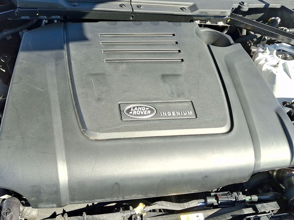 2025 Land Rover Defender 110 S