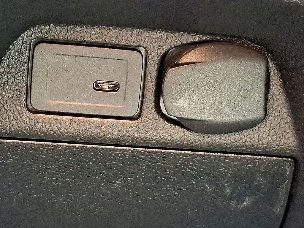 2025 Mercedes-Benz Sprinter 2500 Cargo 170 WB High Roof