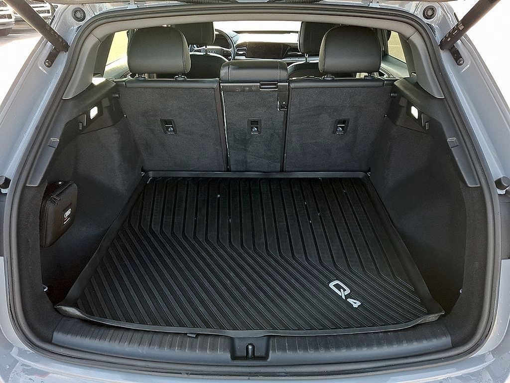 2023 Audi Q4 e-tron Premium Plus