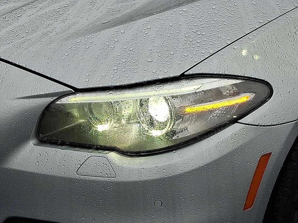 2015 BMW 5 Series 528i