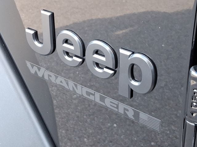 2025 Jeep Wrangler 4-Door Summit 4x4