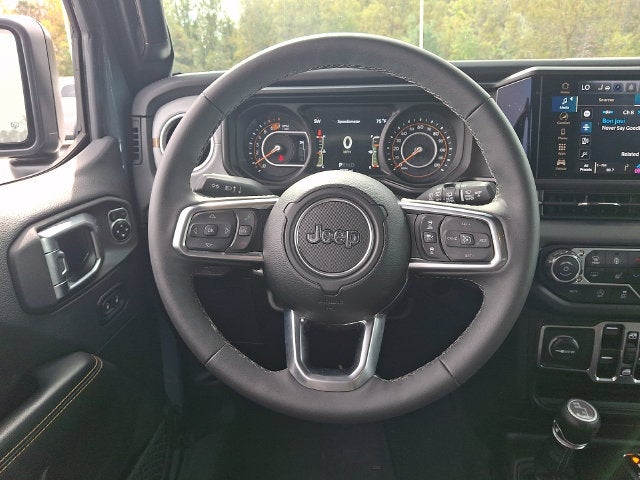 2026 Jeep Wrangler 4-Door Sahara 4x4