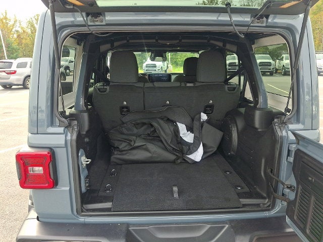 2026 Jeep Wrangler 4-Door Sahara 4x4