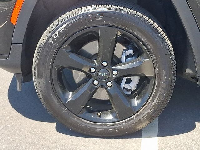 2023 Jeep Grand Cherokee L Altitude 4x4