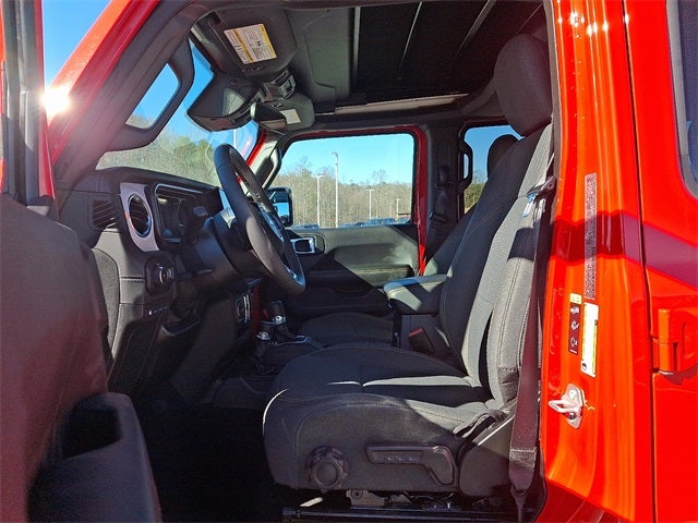 2025 Jeep Wrangler Sahara 4xe