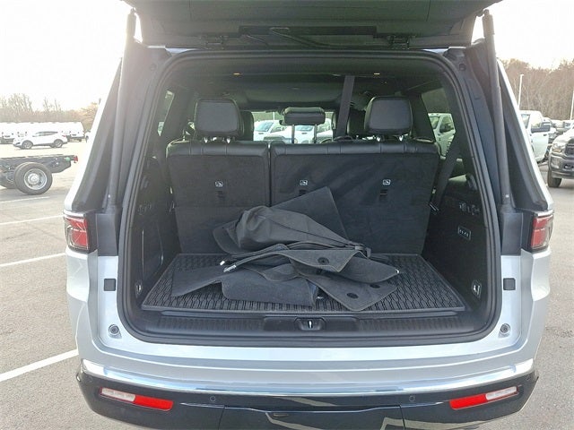 2024 Jeep Wagoneer Series III 4x4