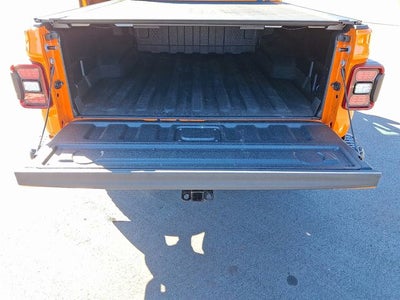 2025 Jeep Gladiator Mojave X